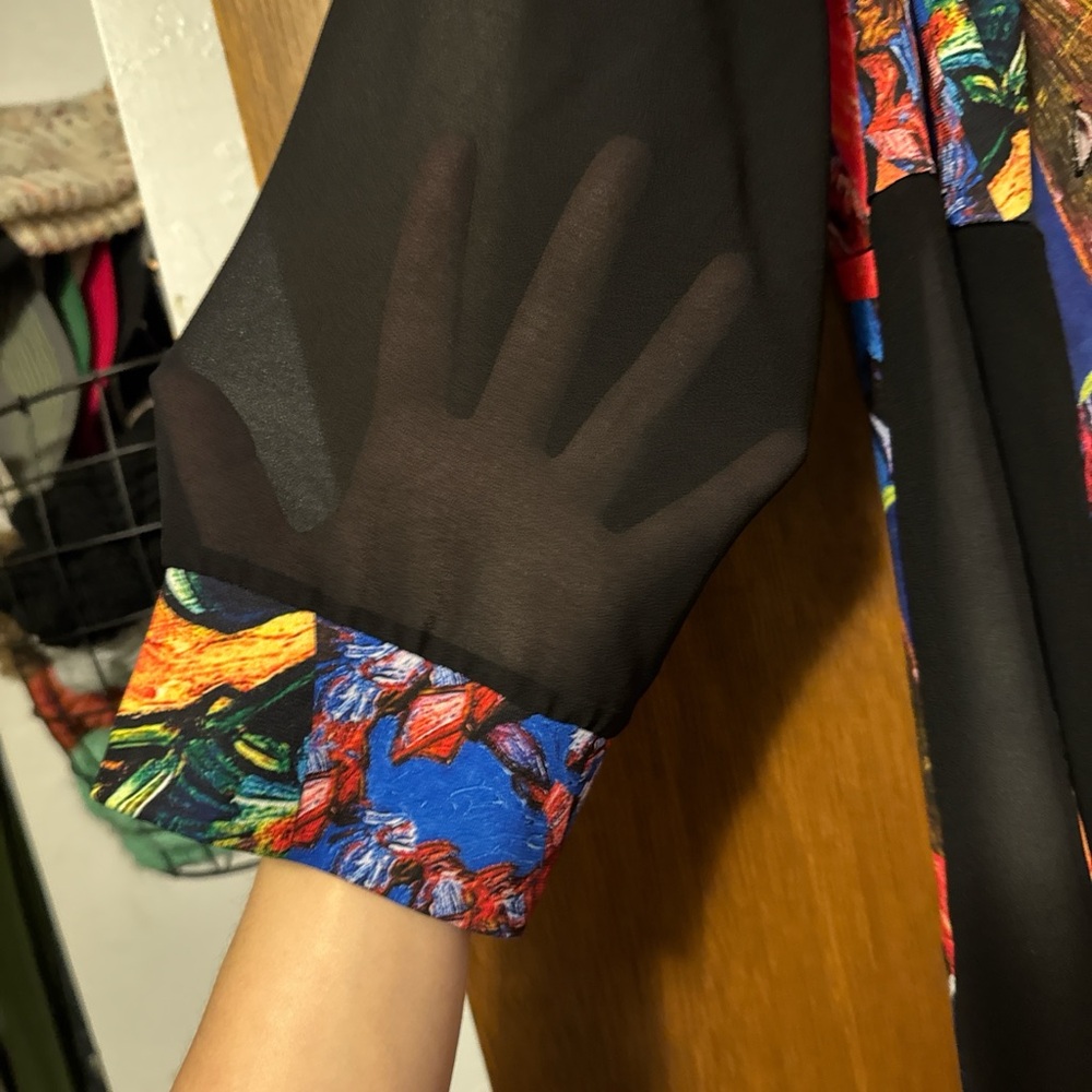 Dior Colorful Abstract Cardigan with Black Accents - Picture 5 of 7